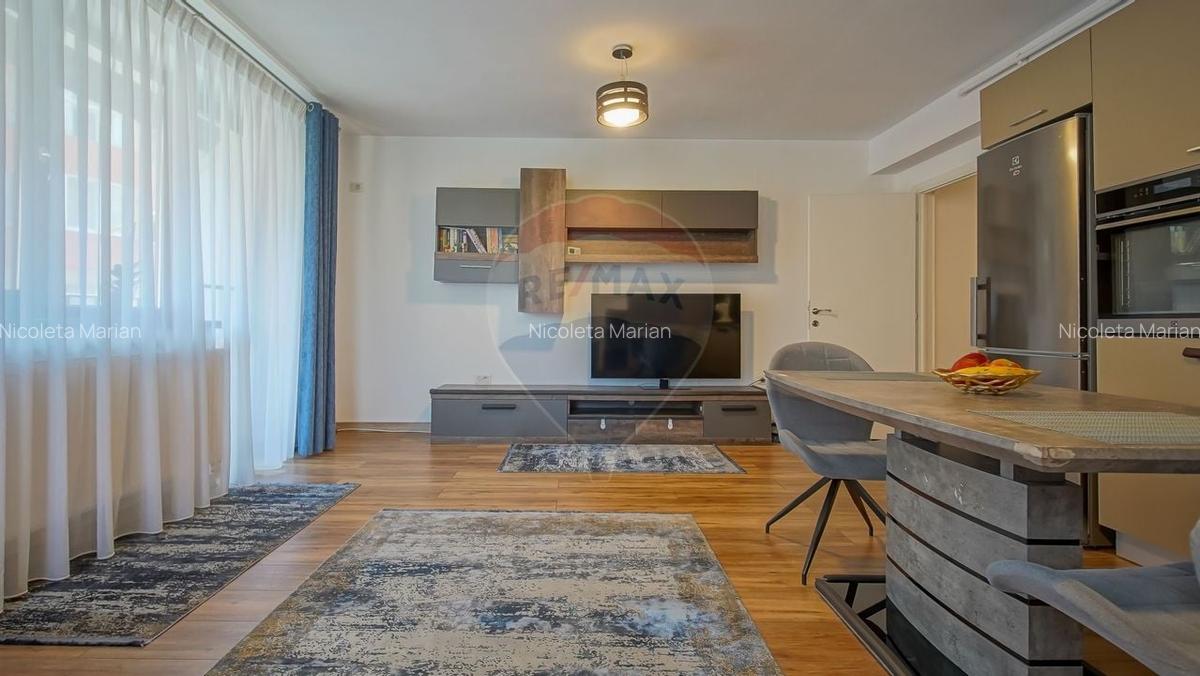 Apartament cu 3 camere decomandat, mobilat în Florilor - 4
