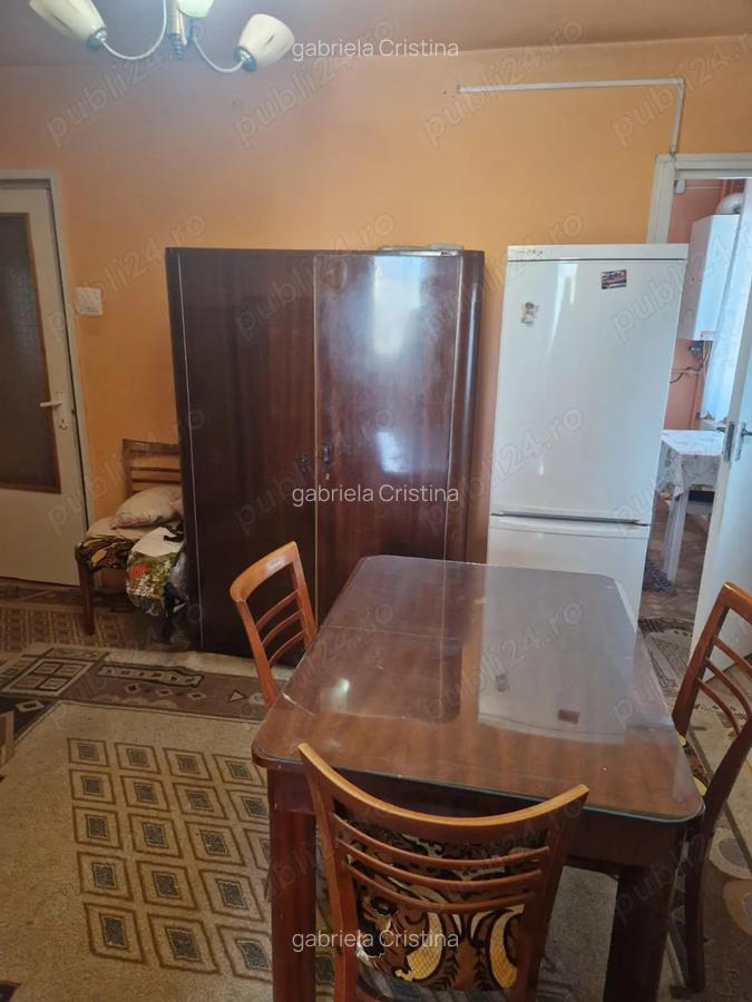 Vindem apartament 3 camere - 4