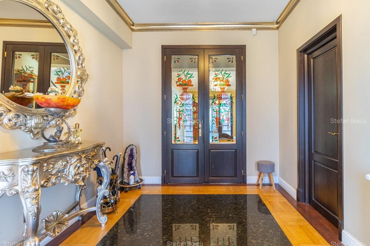 Vila cu piscina si garaj - 6 dormitoare - Pantelimon - 4