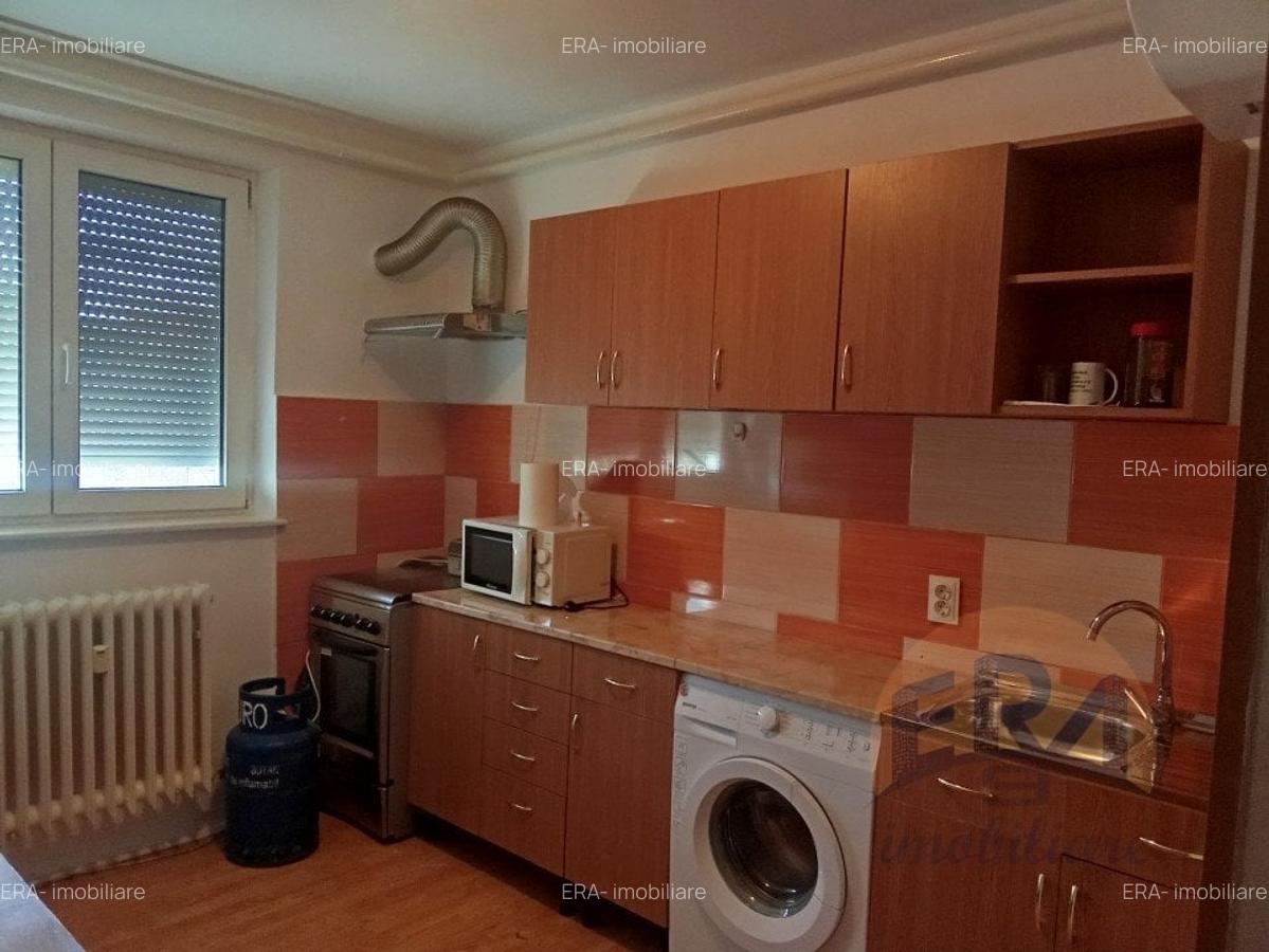 Garsonieră decomandată, mobilată în Rogerius - 4