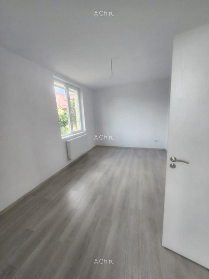 Vila /Duplex Bragadiru str Monumentului id nr 8 - 9