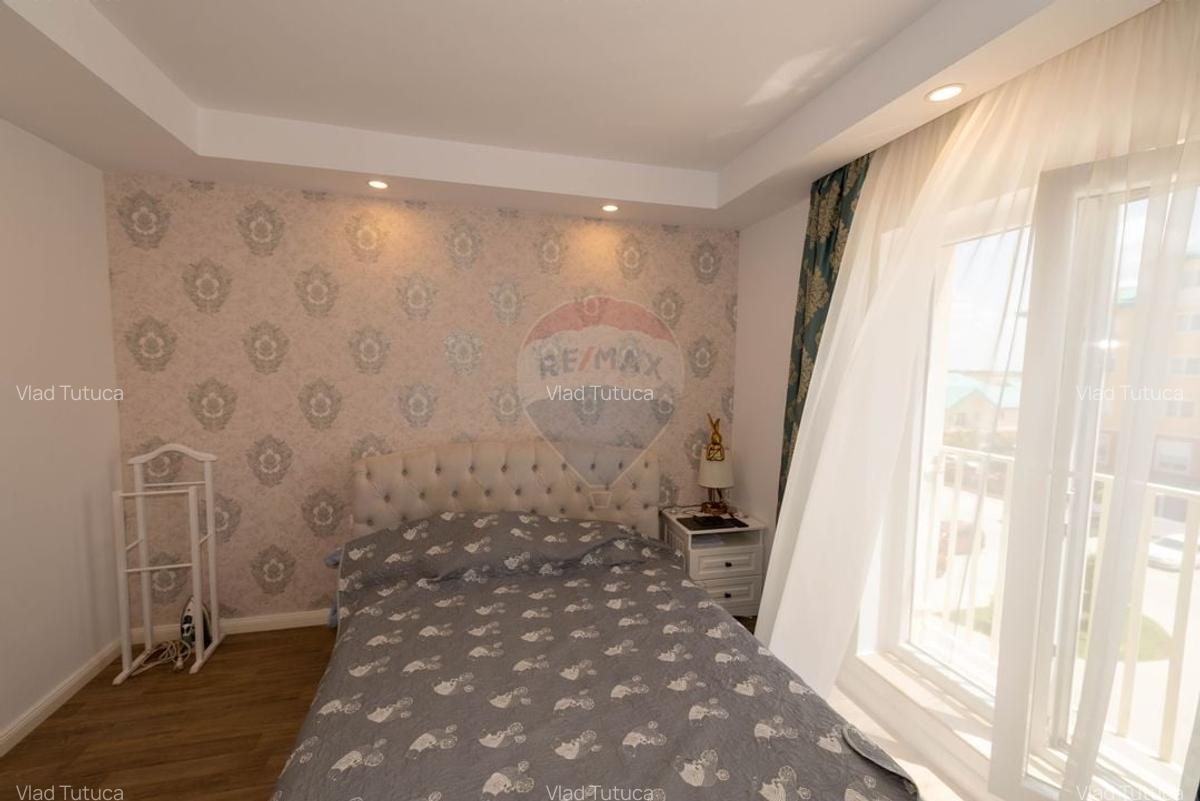Vanzare apartament cu 3 camere mobilat si utilat ansamblu Cosmopolis - 10