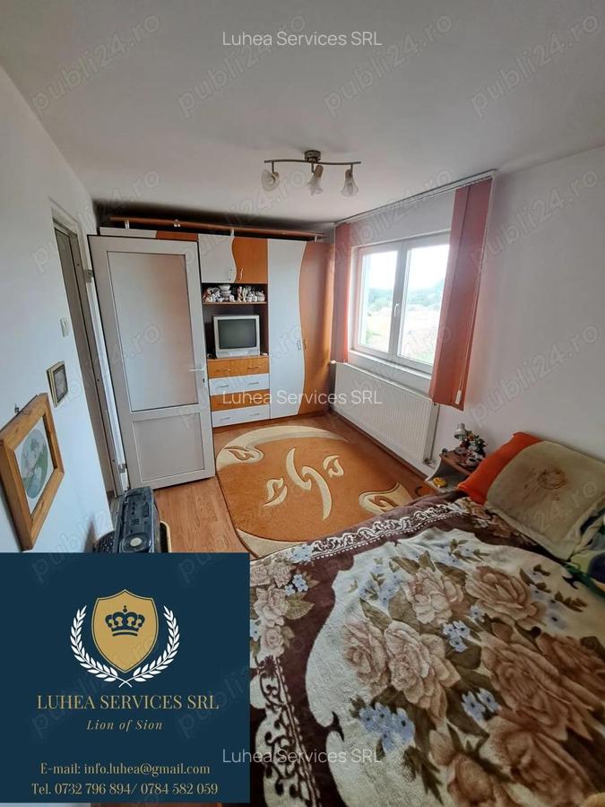 Apartament 2 camere semi-decomandat Boc?a - 7