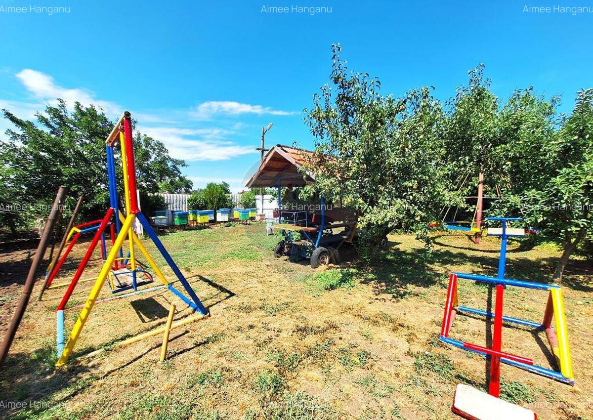 Casa cu teren de vanzare - 10 Casa cu teren de vanzare - 10