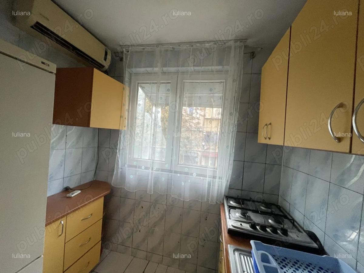 Proprietarul vand garsoniera in zona Pia?a Rahova , sect 5 - 7