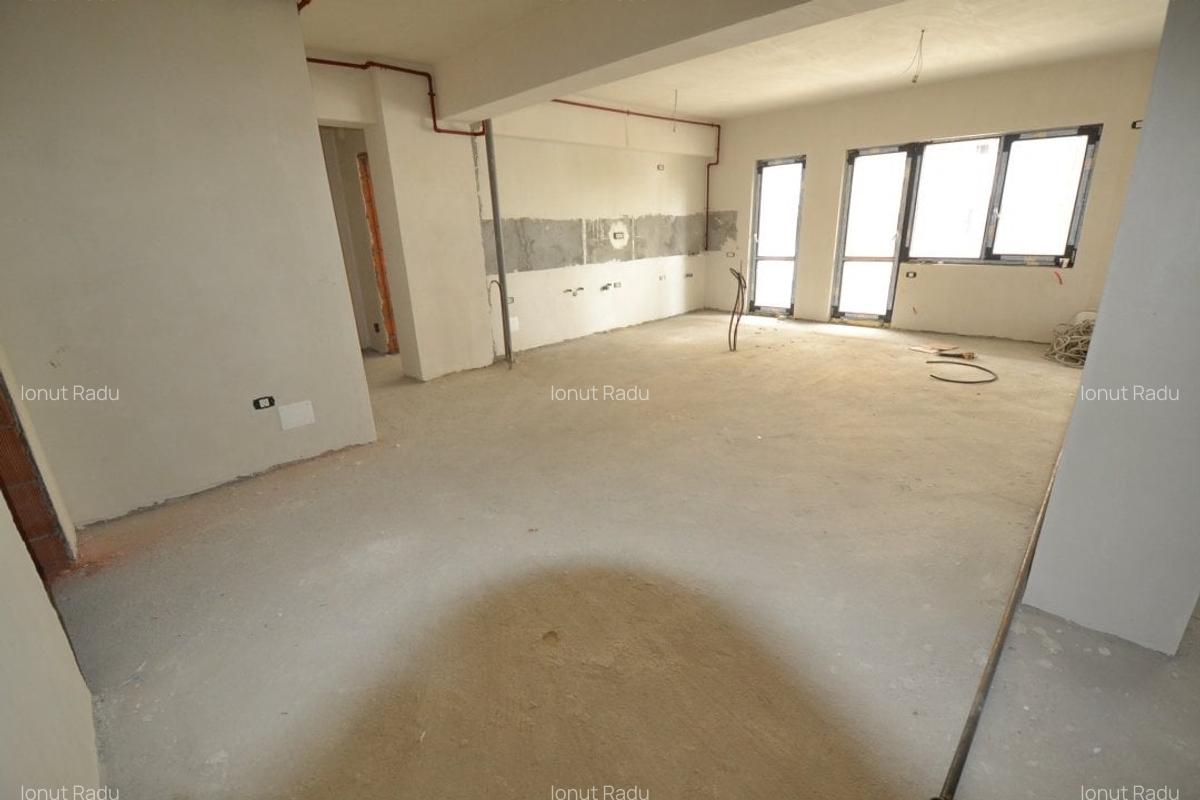 Apartament cu 3 camere decomandat în Fundeni - 10