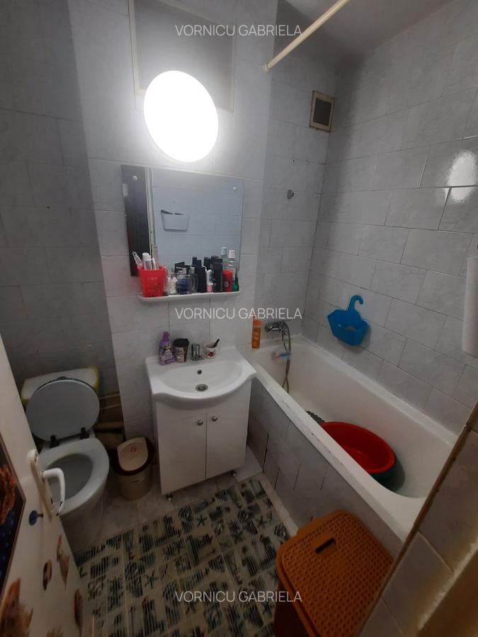 Garsonieră decomandată, mobilată în Tătărași - 8