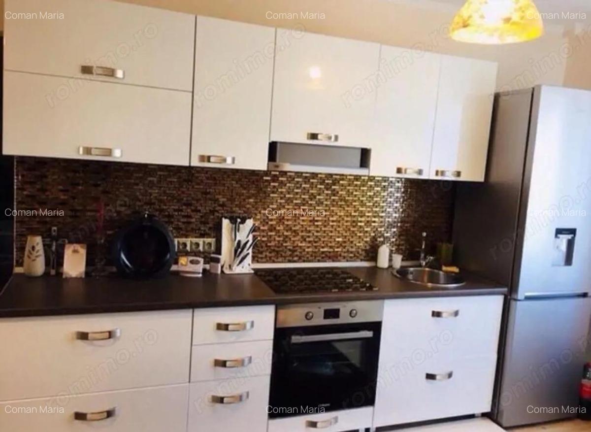 Vand apartament cu 3 camere in Tudor - 2
