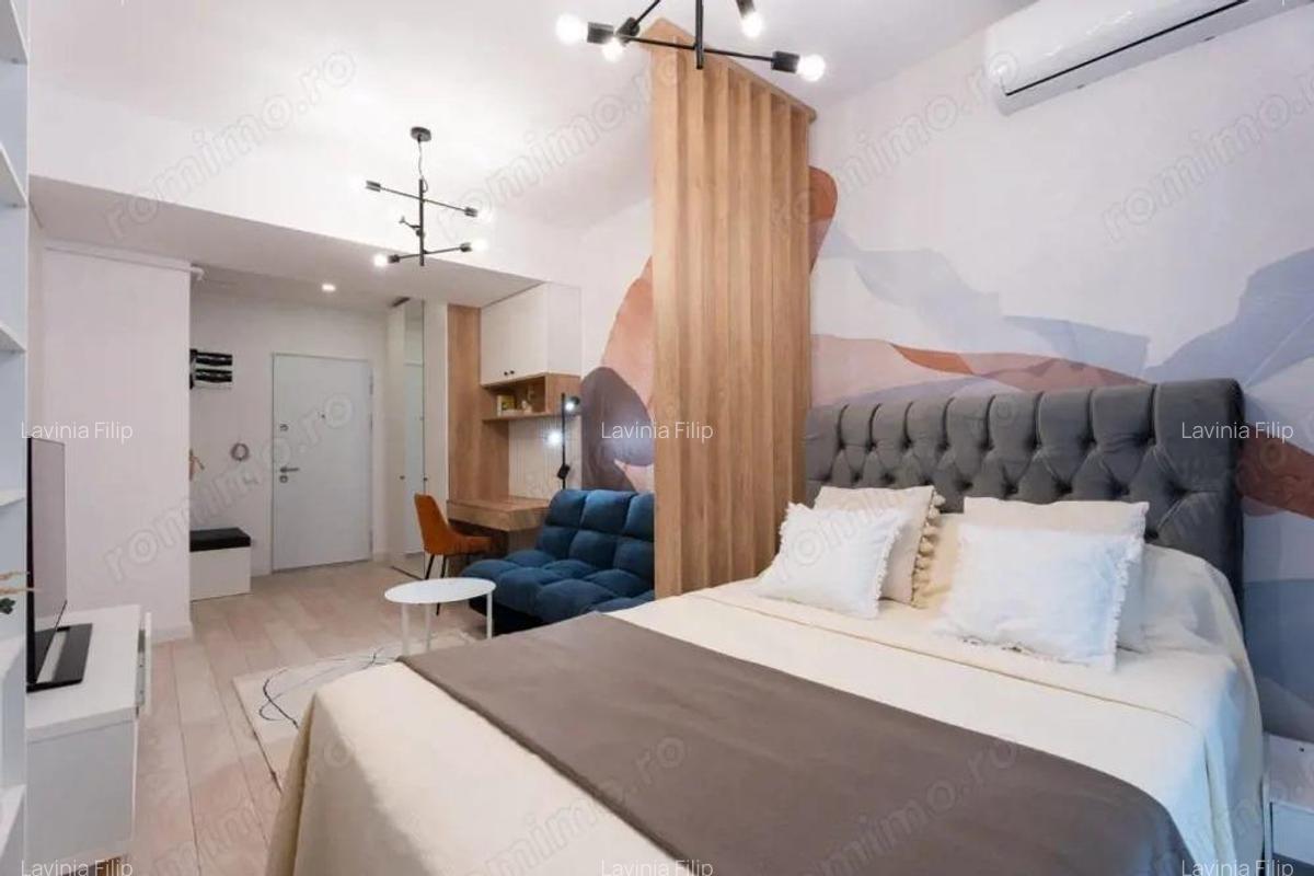 Garsoniera decomandata 44 mp-Statie STB in fata blocului- Splaiul Unirii - 1