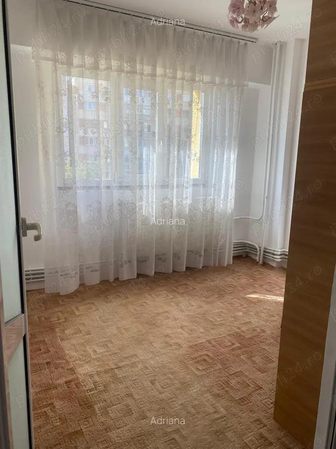 Vanzare apartament 4 camere micro 21 - 10