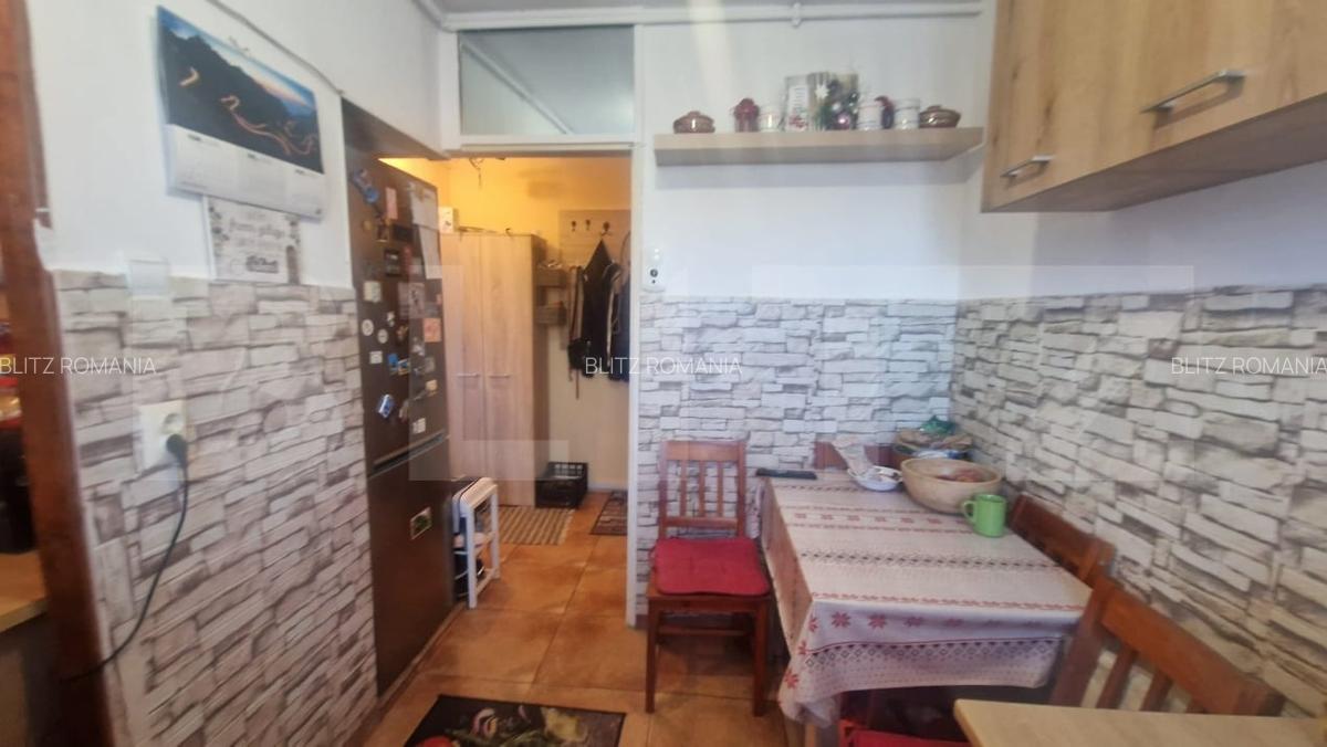 Apartament 2 camere Bdul Saturn, priveliste deosebita, camara, dressing - 3