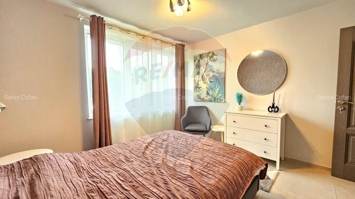 Inchiriez apartament modern cu 4 camere in zona Parcul Central - 9