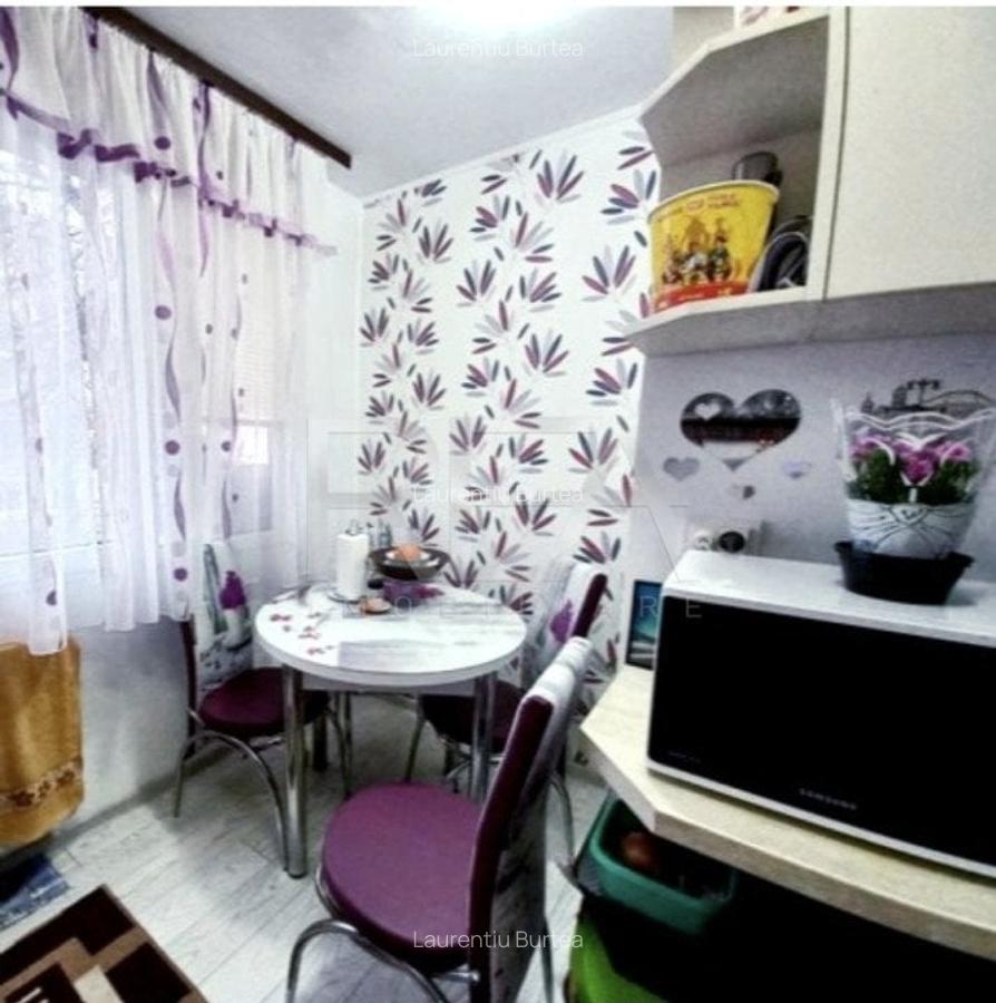 Apartament 4 camere decomandat 1/4, anvelopat Rahova, Soseaua Alexandriei - 9