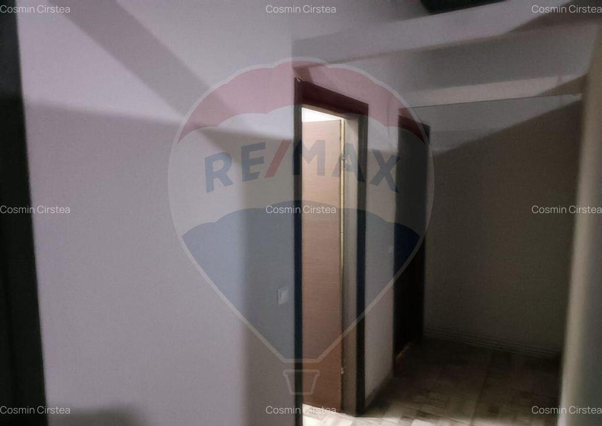 DE VANZARE Spa?iu comercial GAISENI/GIURGIU RANDAMENT 17% - 9