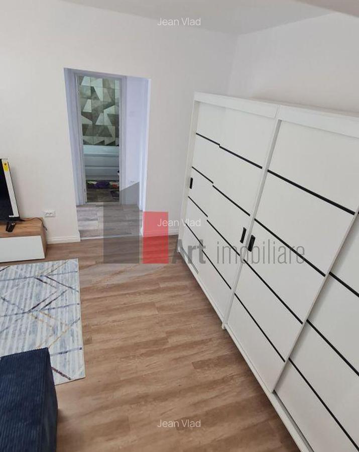Apartament 2 cam. calea Grivitei/ str. Turda - 13