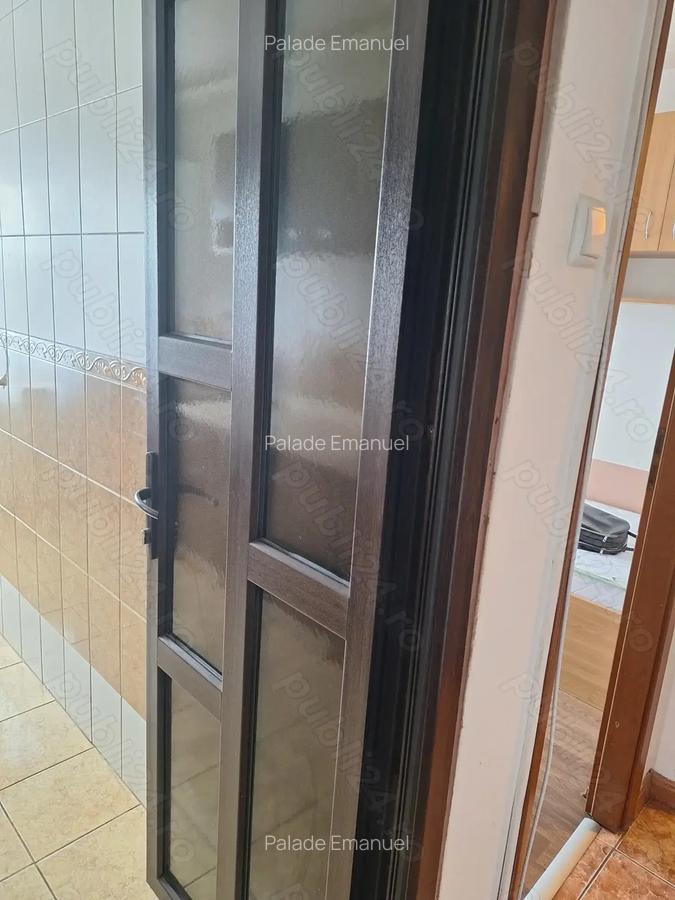 Proprietar. 3 decomandate. 57 mp. Bacau .str Bucegi 117. Prer 50000 euro - 5