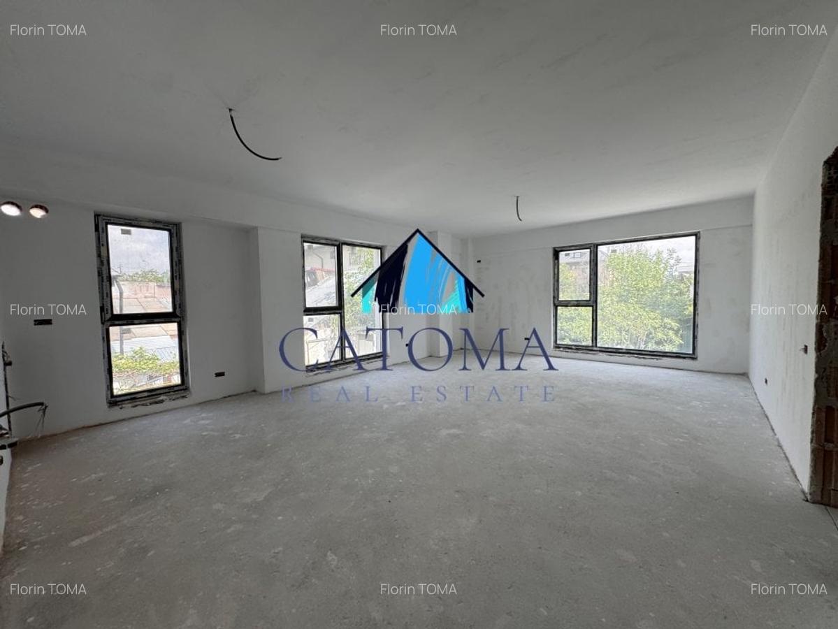 Apartament cu 3 camere decomandat în Băneasa - 2