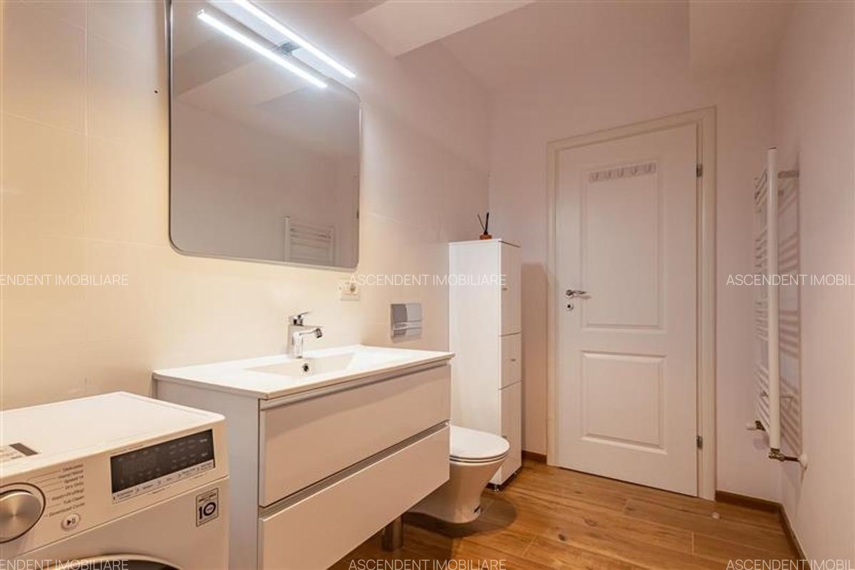 Studio,regim vila,LUX protocol,doua terase,pod propriu,Tractorul,Brasov:Film& Li - 11