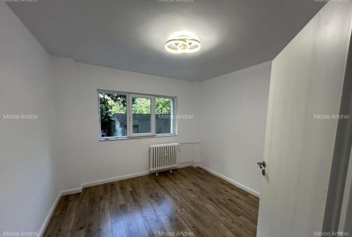 Apartament cu 2 camere decomandat în Teiul Doamnei - 2