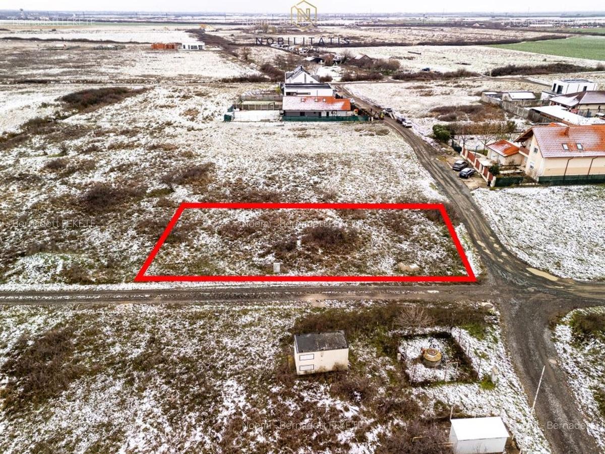 Teren Metro 2 - NORD - 2 fronturi stradale - 8