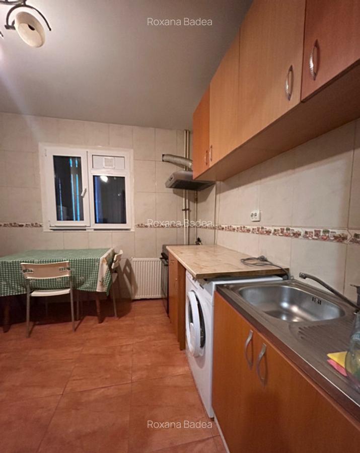Inchiriez apartament 2 camere - 10