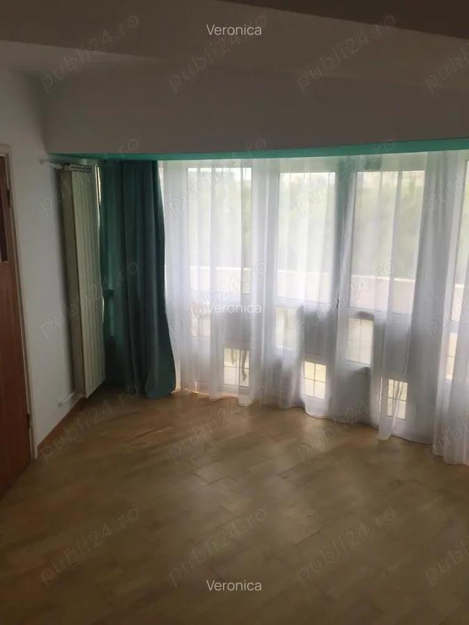 Inchiriere apartament 3 camere decomandat, bucatarie mobilata, Nerva Traian - 8