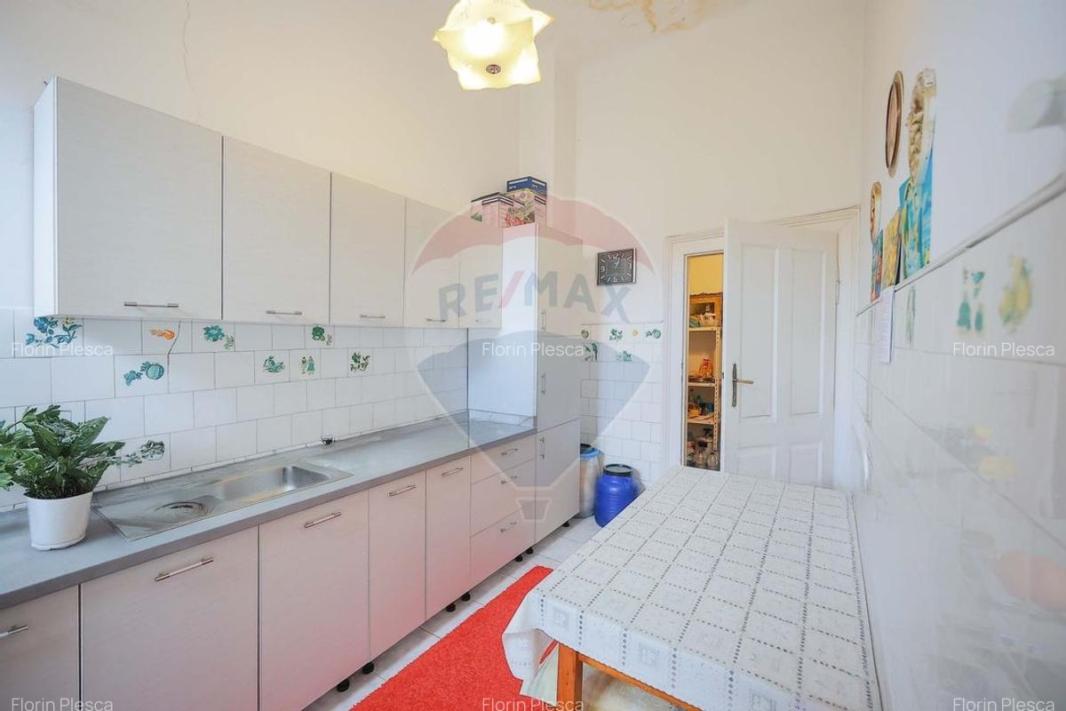 Spatiu ultracentral 171 mp, 3 intrari, fezabil clinica, office, Airbnb - 19