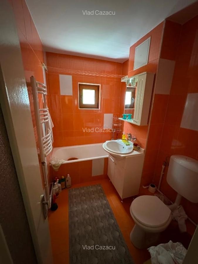 Apartament 3 camere, Piata centrala - 6