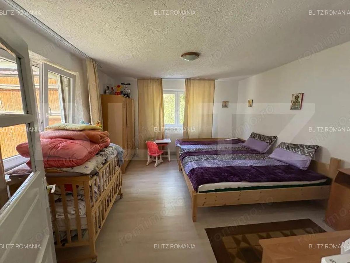 Casa cu 3 camere, 2 bai ?i teren, Talmacel, Sibiu - 3