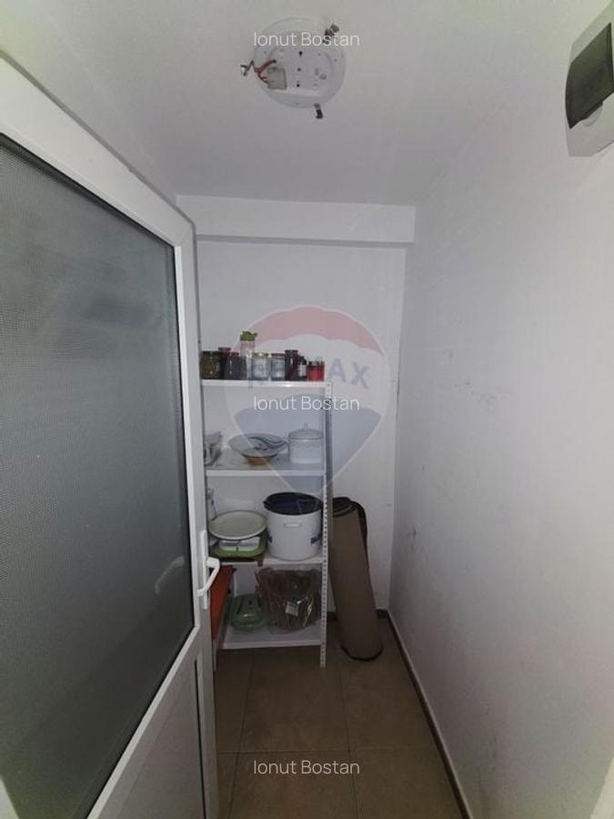 Casa / Vila cu 4 camere de vanzare Tarcau - 19