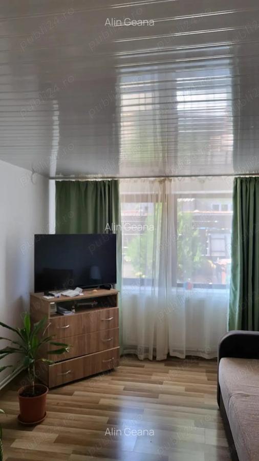 Casa de vanzare in Buzau, zona 23 august - 1