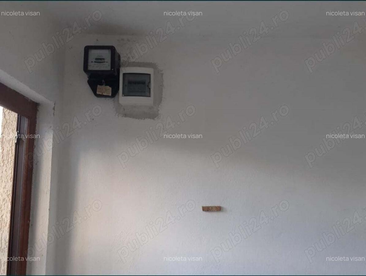 Inchiriez spa?iu depozitare - 4 Inchiriez spa?iu depozitare - 4