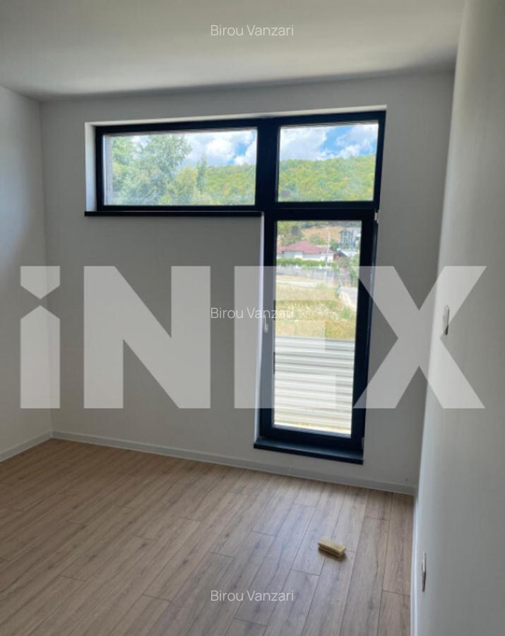 Case parter cu 4 camere in Budeasa confort modern in m - 17