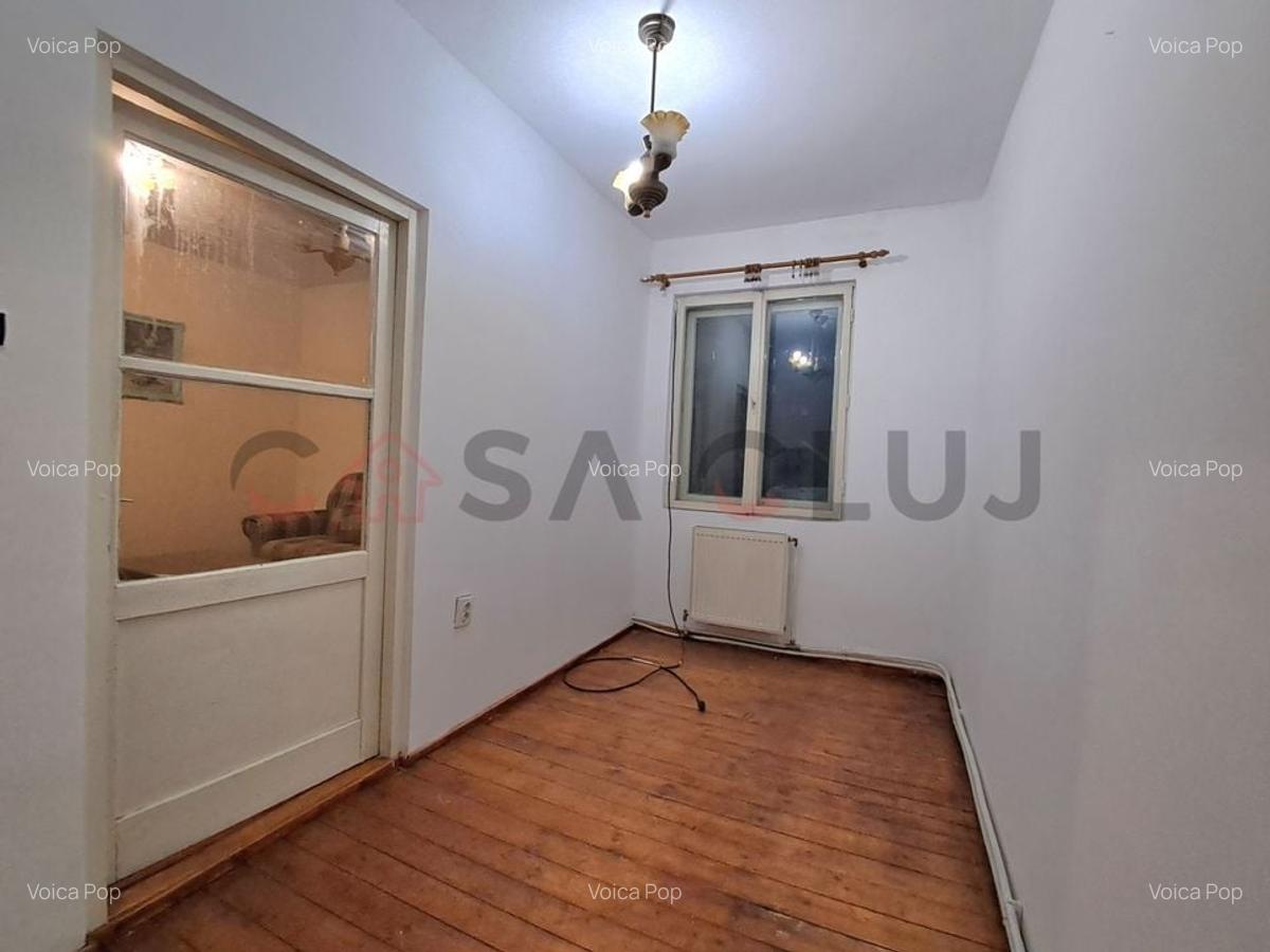 Casă calcan, Curte,  grădină, Iris!! - 5