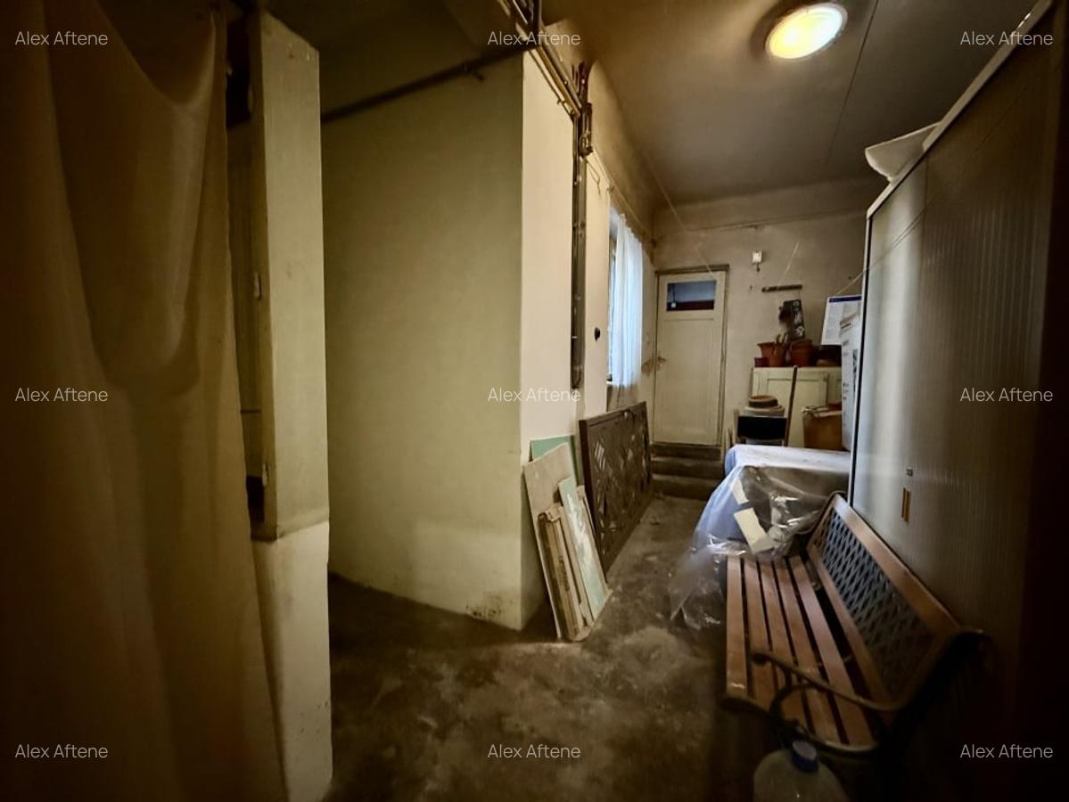 Garsonieră decomandată în Primăverii - 12