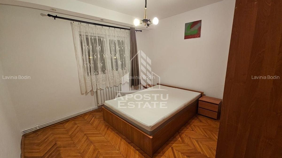 Apartament cu 3 camere, decomandat, la prima inchierere, Zona Soarelui - 4