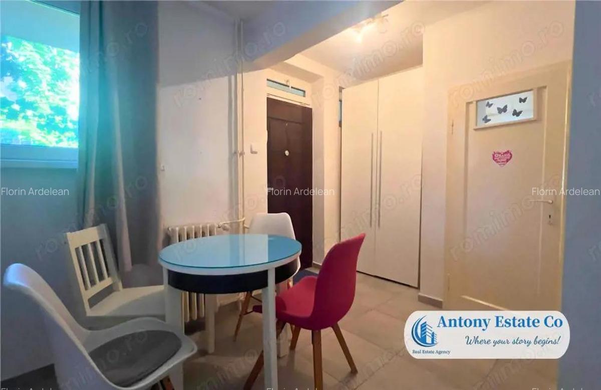Apartament de inchiriat, 2 Camere, Nedecomandat, Ultracentral, Oradea - 8