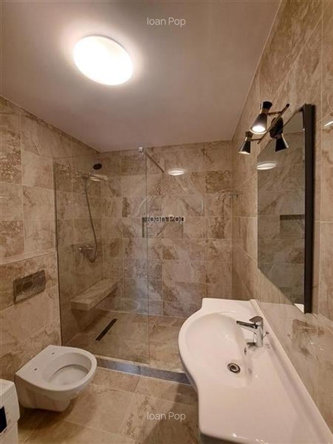 Apartament cu 3 camere semidecomandat, mobilat în Sopor - 9