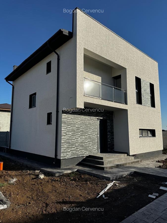 Casa individuala P+1E cu 4 dormitoare si teren 468 mp – Berceni - 1