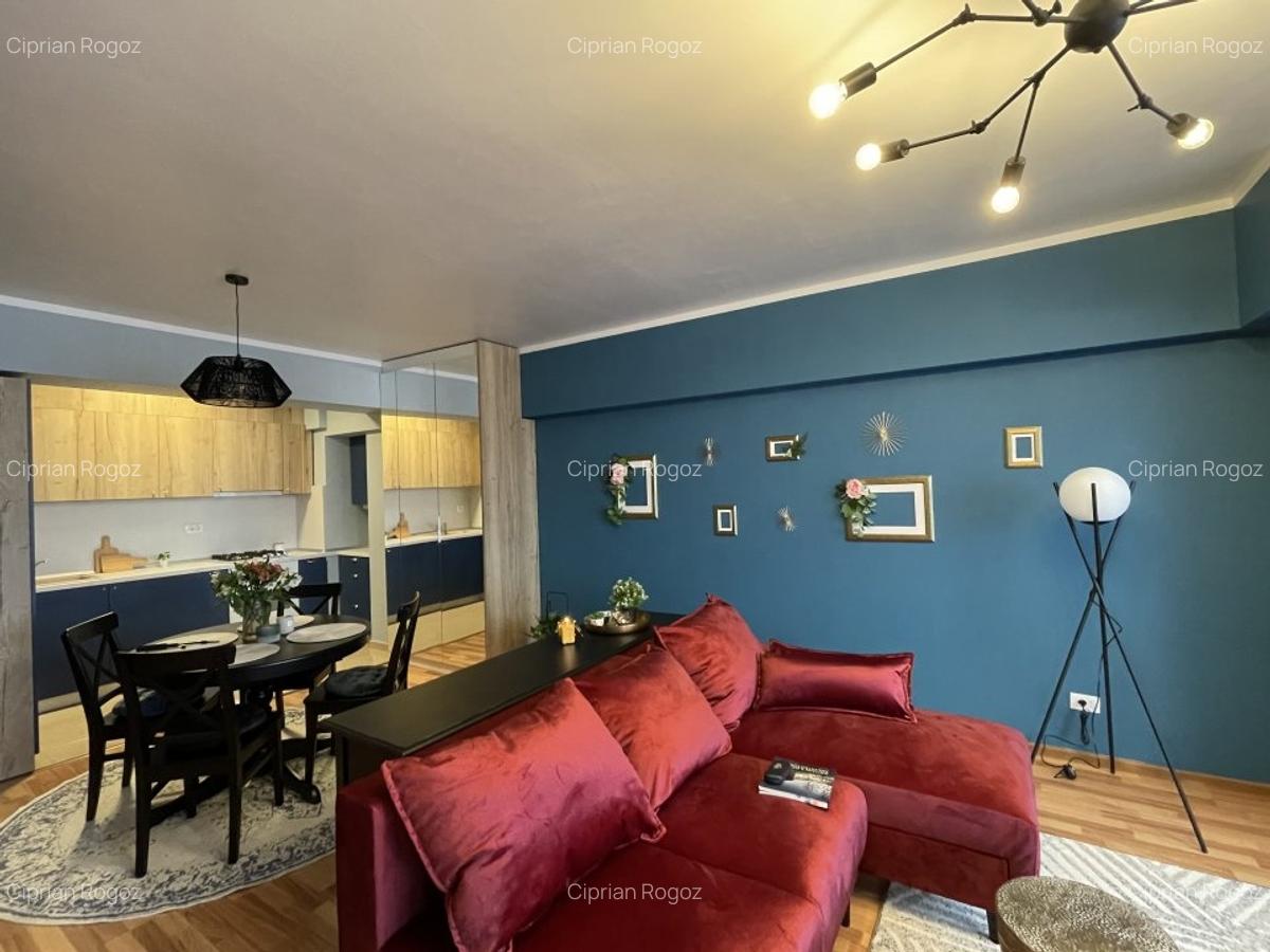 Proprietar inchiriez 2 camere vis a vis Mall Vitan - prima inchiriere - 1