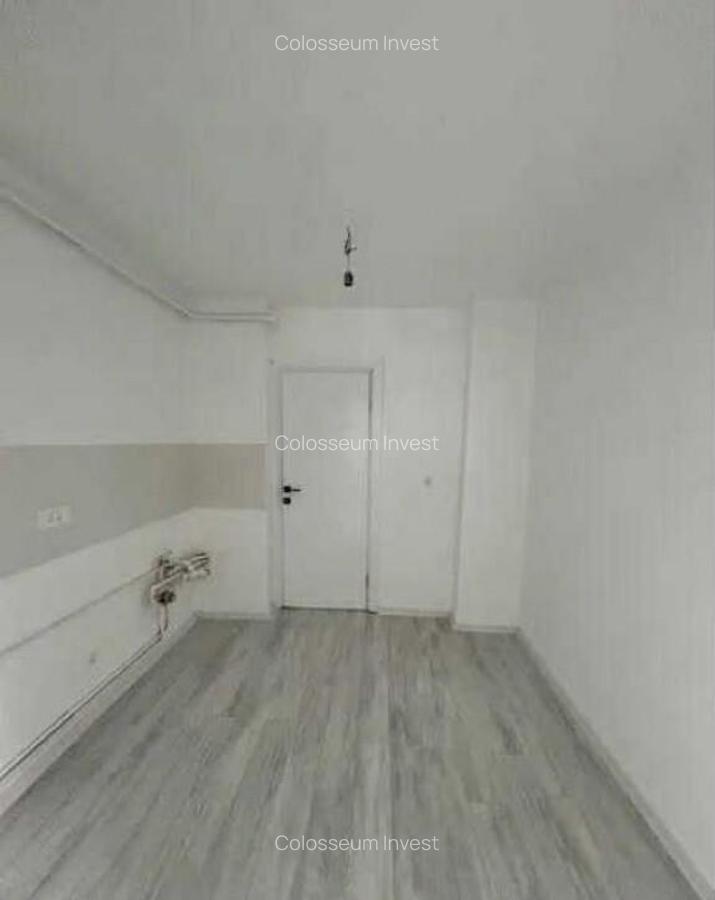 Apartament 2 camere, decomandat - zona Triaj - 1