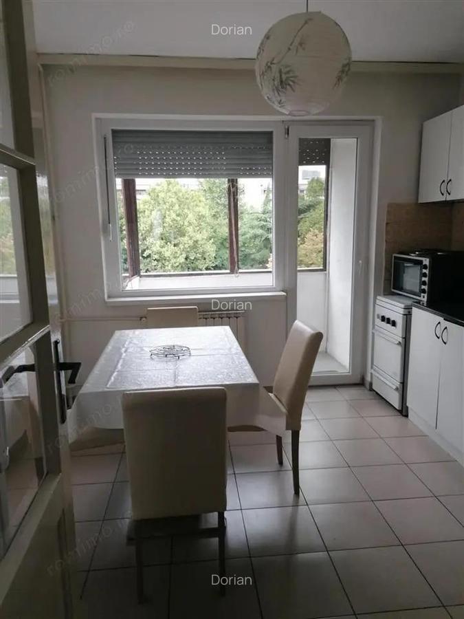 Vanzare apartament de doua camere zona Lujerului - 3