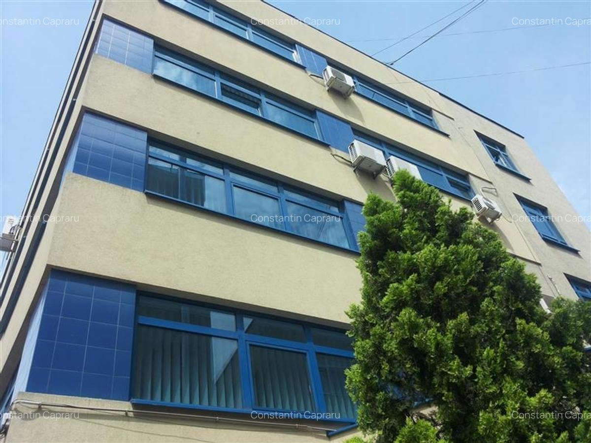 Vanzare spatii birouri - 230 mpc - pret/etaj, parcare inclusa - 2