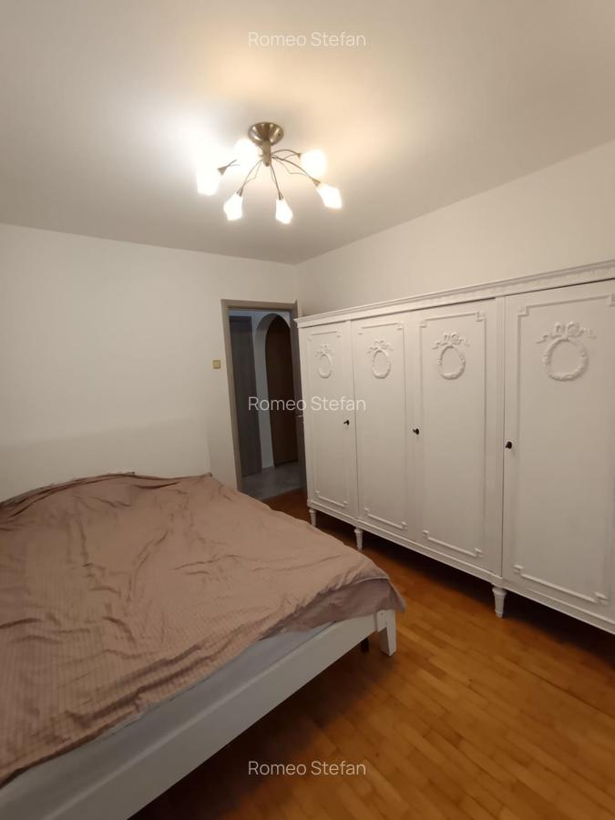 Inchiriere - Apartament 3 Camere - Teiul Doamnei - Plan Secund - 3