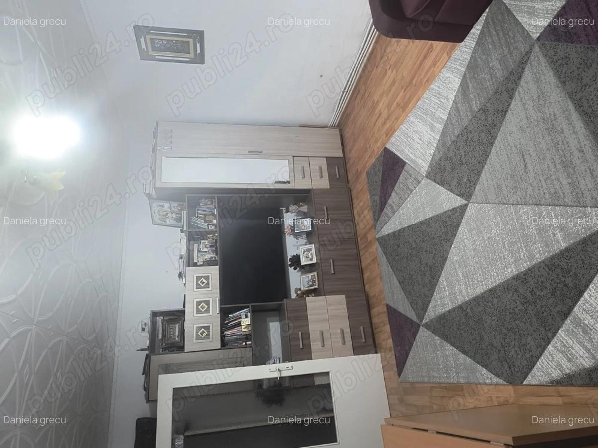 Apartament de vanzare - 2