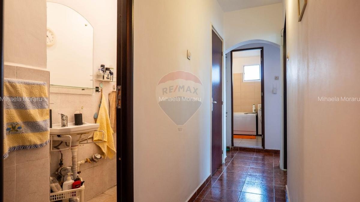 Vanzare apartament 3 camere, decomandat, zona Rahova - 10
