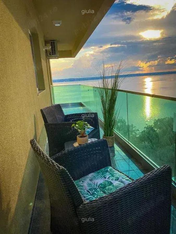 Apartament 2 camere in mamaia cu vedere frontala la lac. - 2
