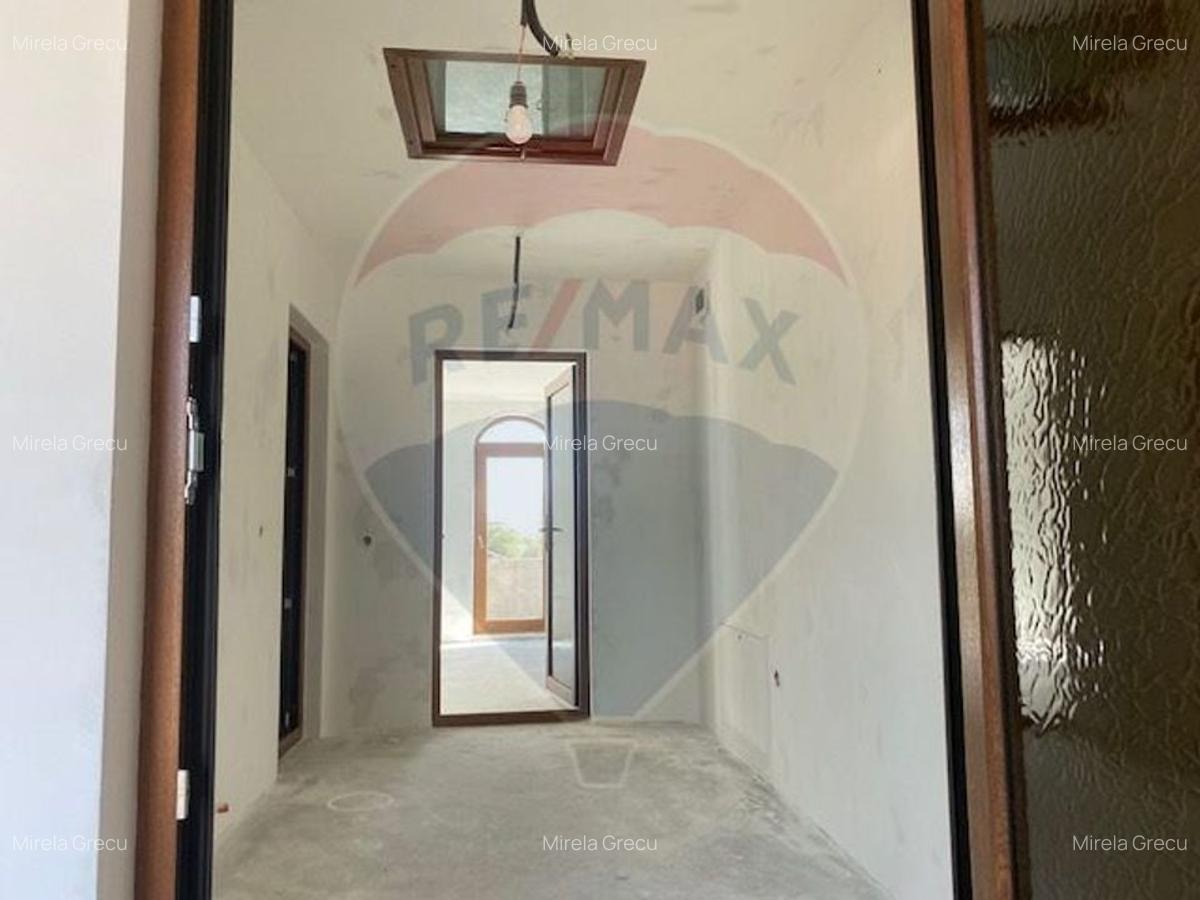 Vanzare vila cu 5 camere-Comuna Lunguletul/ Judetul Dambovita - 10
