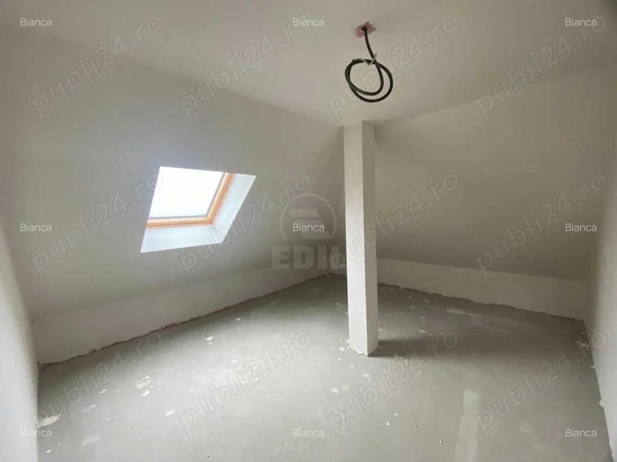 Apartament 3 camere semidecomandat zona Cetatii - 5