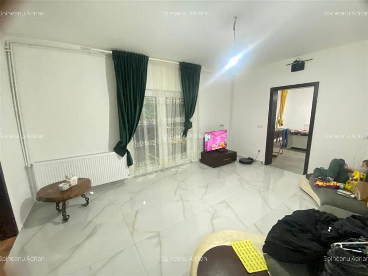 Casa cu 2 apartamente Ianova 120mp centrala amenajata - 15